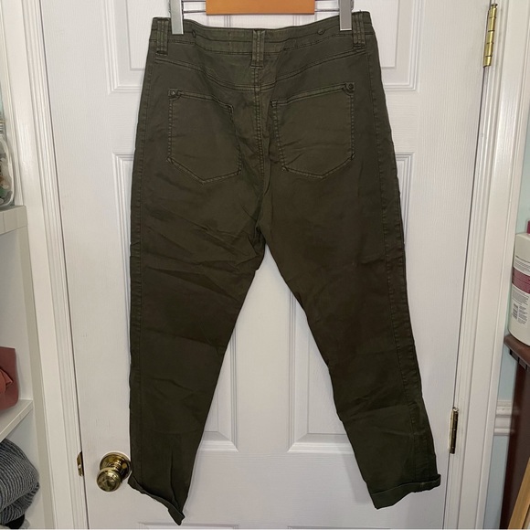 Anthropologie Pilcro like new khaki midrise khaki chinos Size 32 - Picture 3 of 6